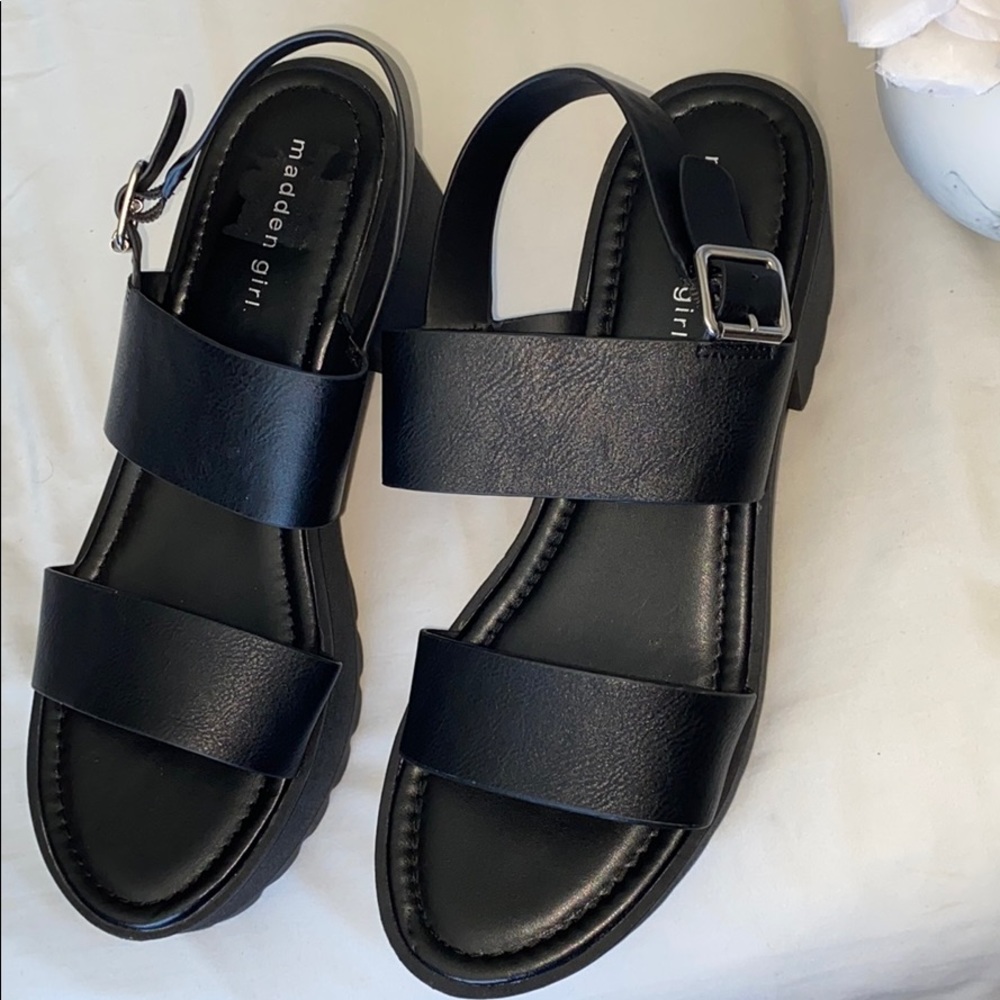 Cleated sandals